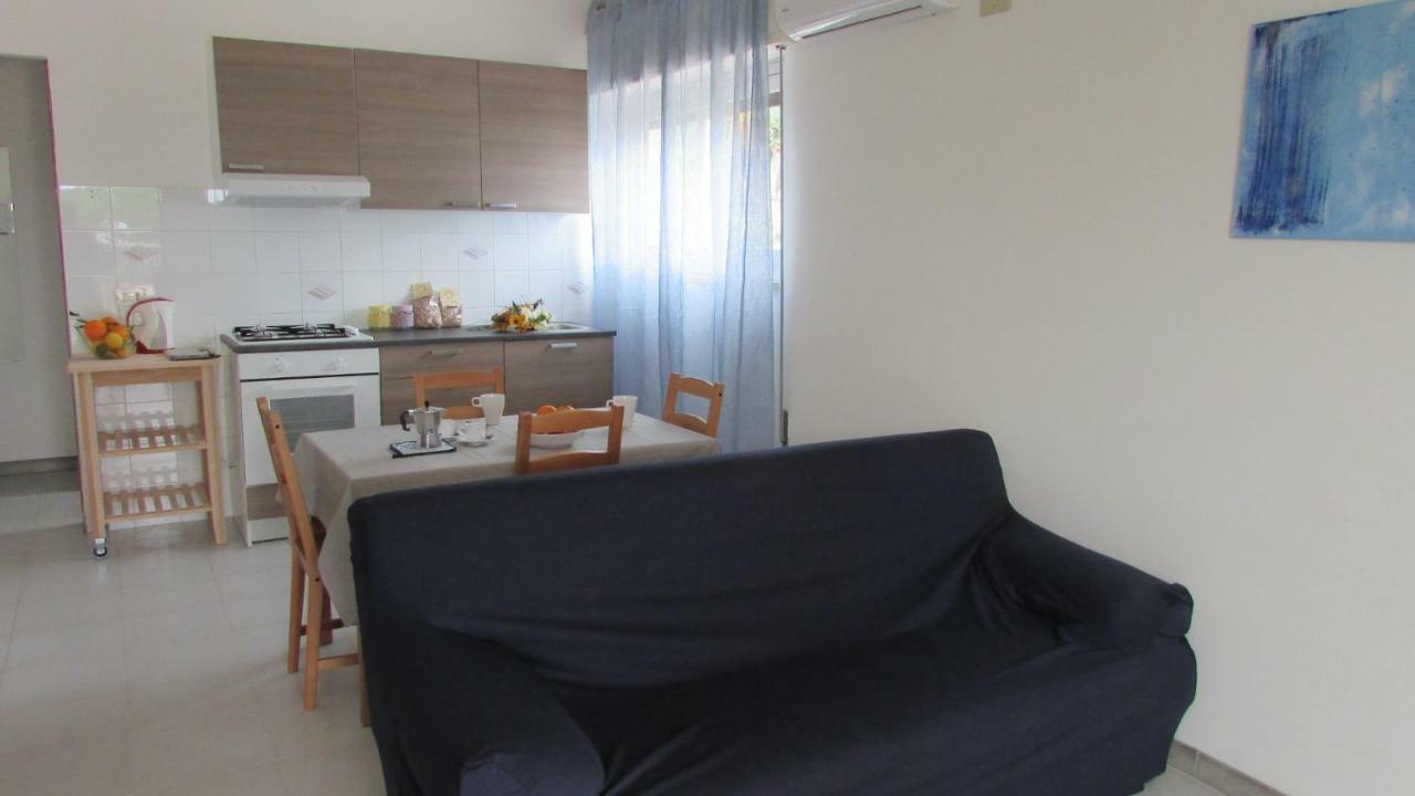 Appartamento Spiaggia Playa كاستيلاّماري ديل غو المظهر الخارجي الصورة