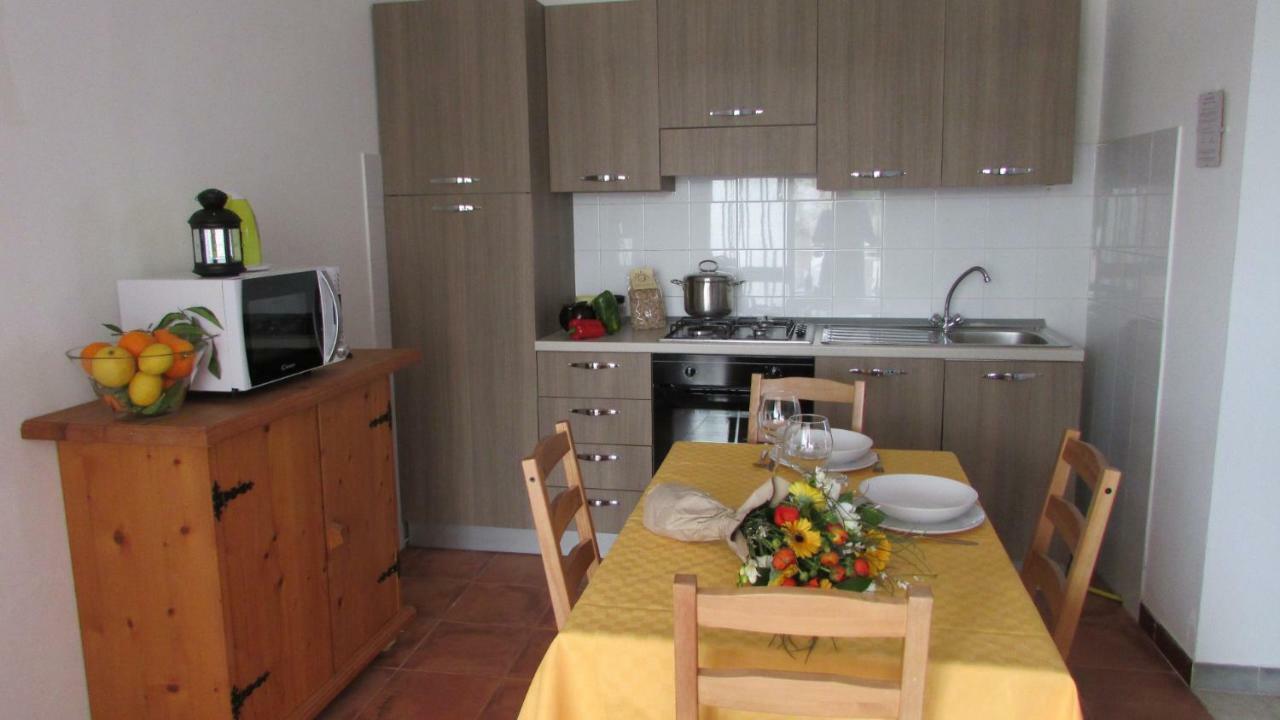 Appartamento Spiaggia Playa كاستيلاّماري ديل غو المظهر الخارجي الصورة